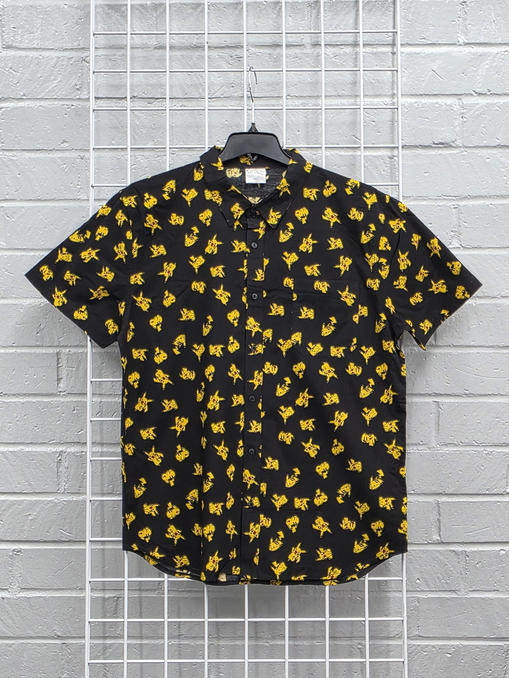 Men's Black Pokemon Pikachu Print Short-Sleeve Button-Up Shirt Size 2XL